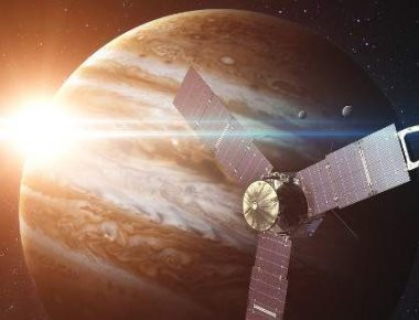 Στο τηλεσκόπιο της NASA ο Δίας (φωτό, βίντεο)